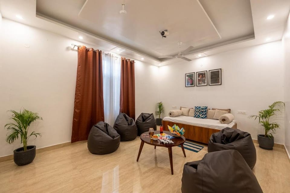 Rahat by The StayCationer I Spacious Villa House in Uttarakhand