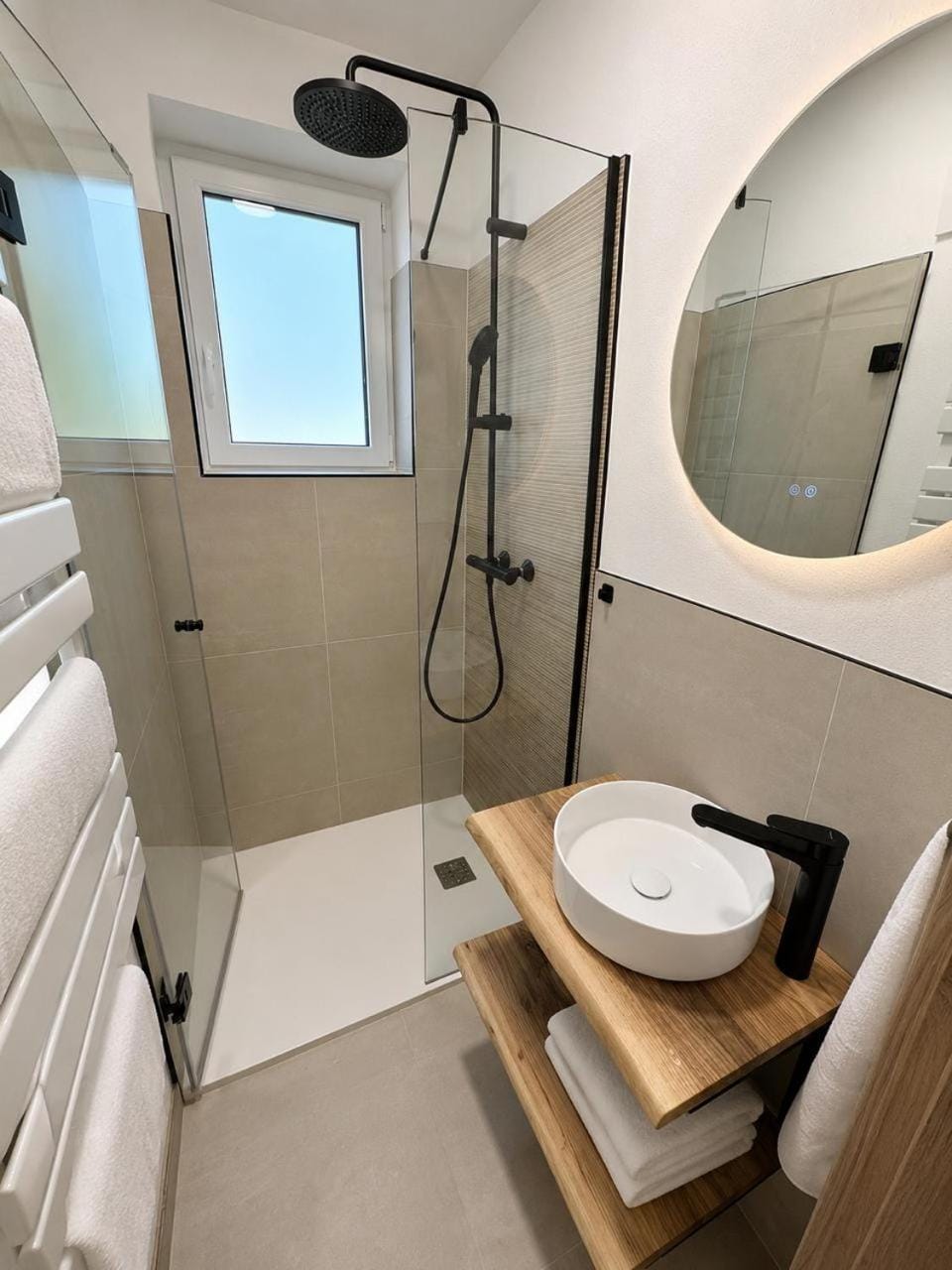 Shower, Bathroom