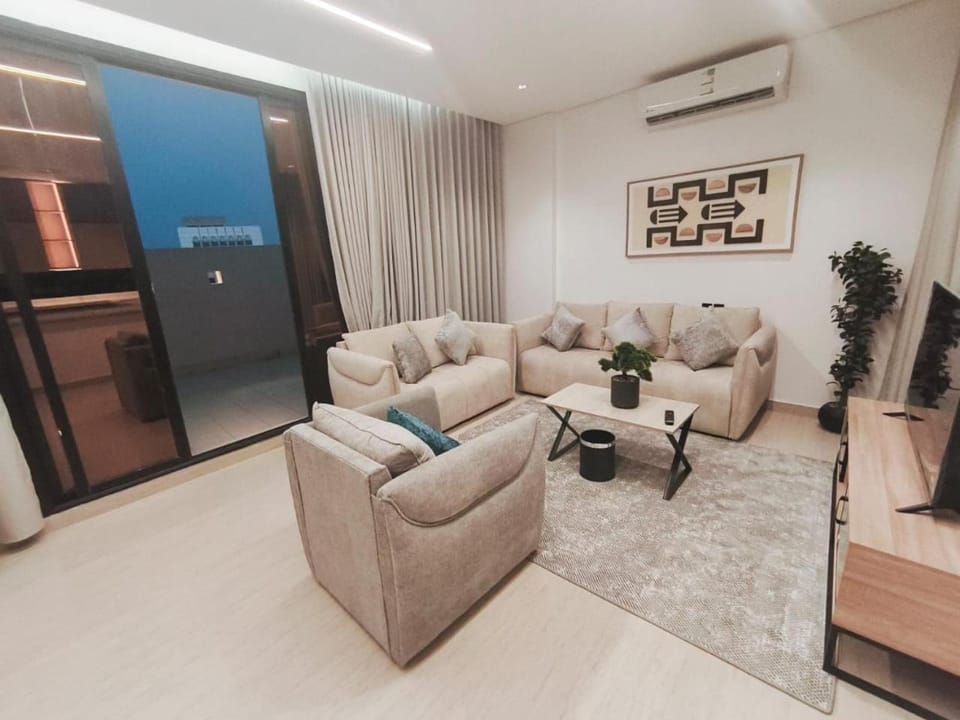 TV and multimedia, Living room, Seating area, air conditioner