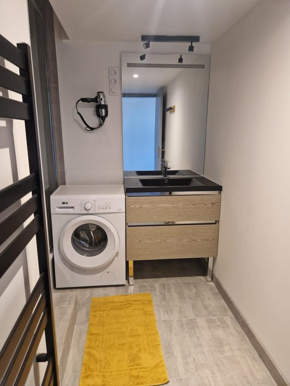 Retro Chic Apartment in Saumur