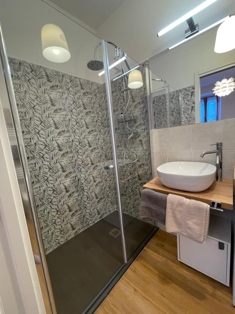 Shower, Bathroom