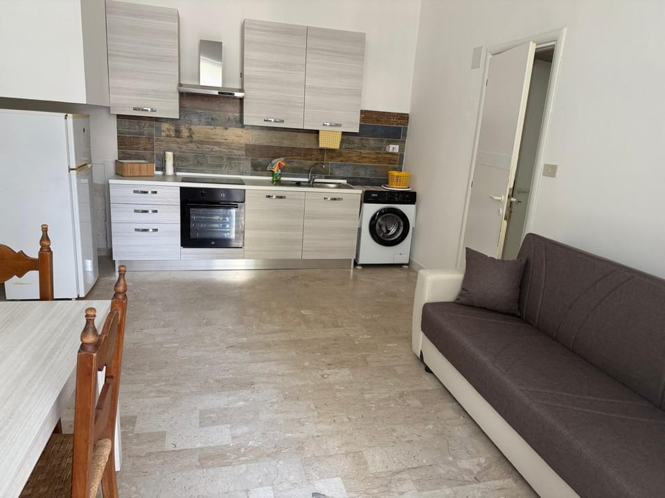 Casa Vacanze Leonardo Apartment in Montesilvano