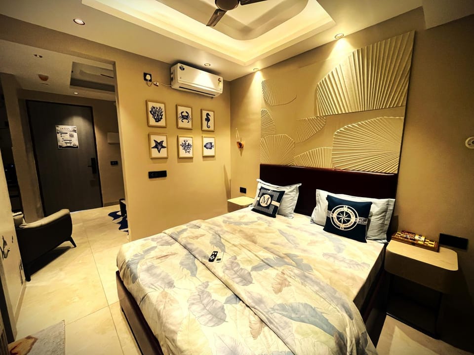 Bed, TV and multimedia, Photo of the whole room, Bedroom, wardrobe, air conditioner