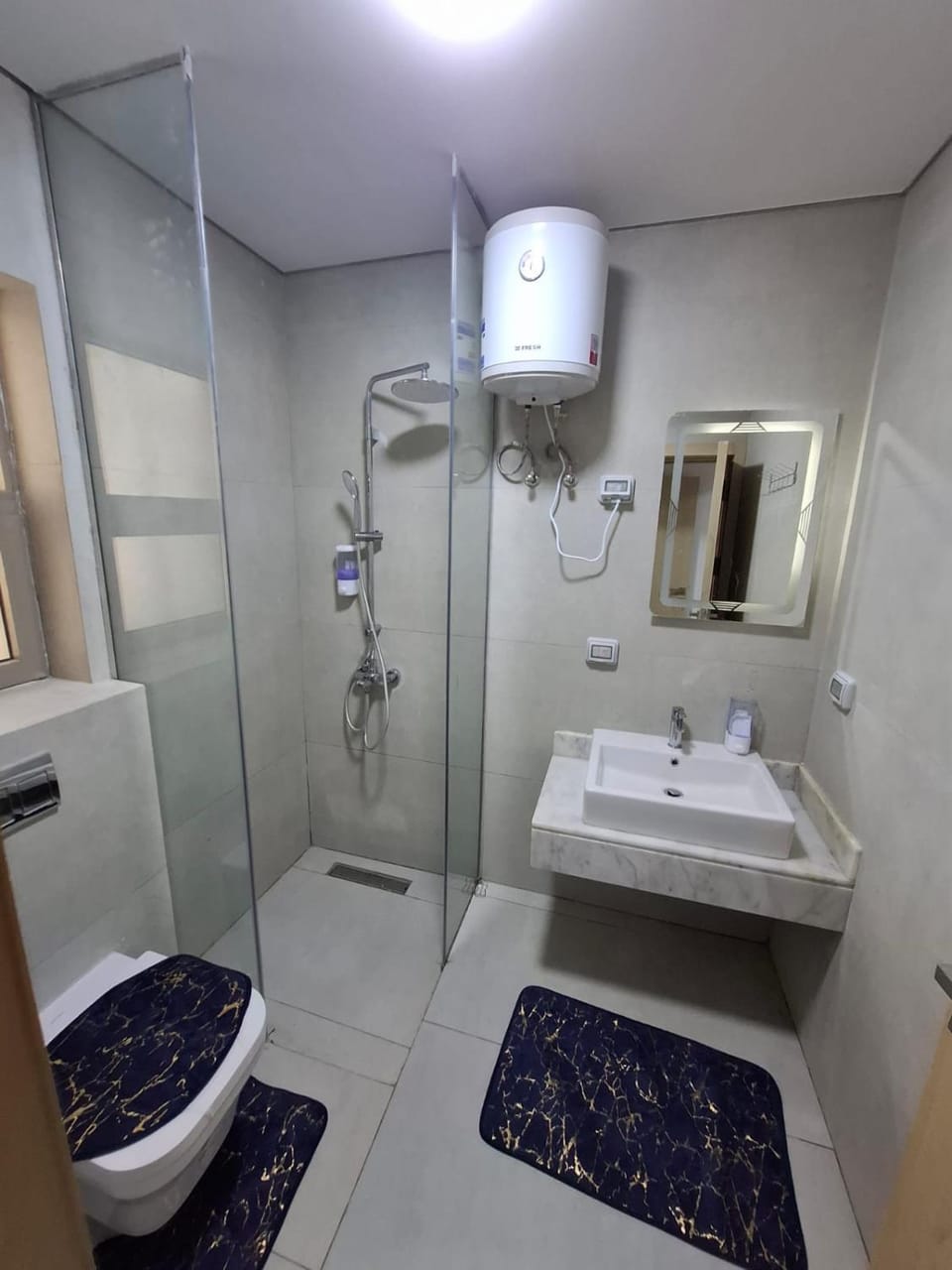 Shower, Bathroom