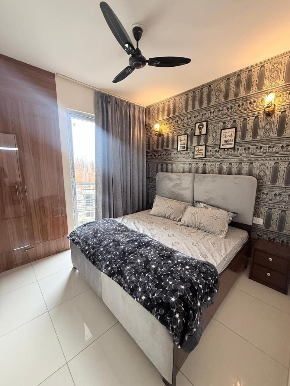 2 Bhk Entire Flat in Chandigarh Apartment in Punjab, India