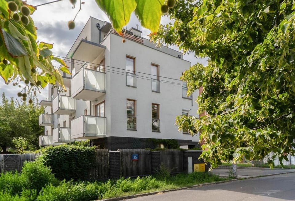 Warsaw Concierge Gocławek Apartment in Warsaw