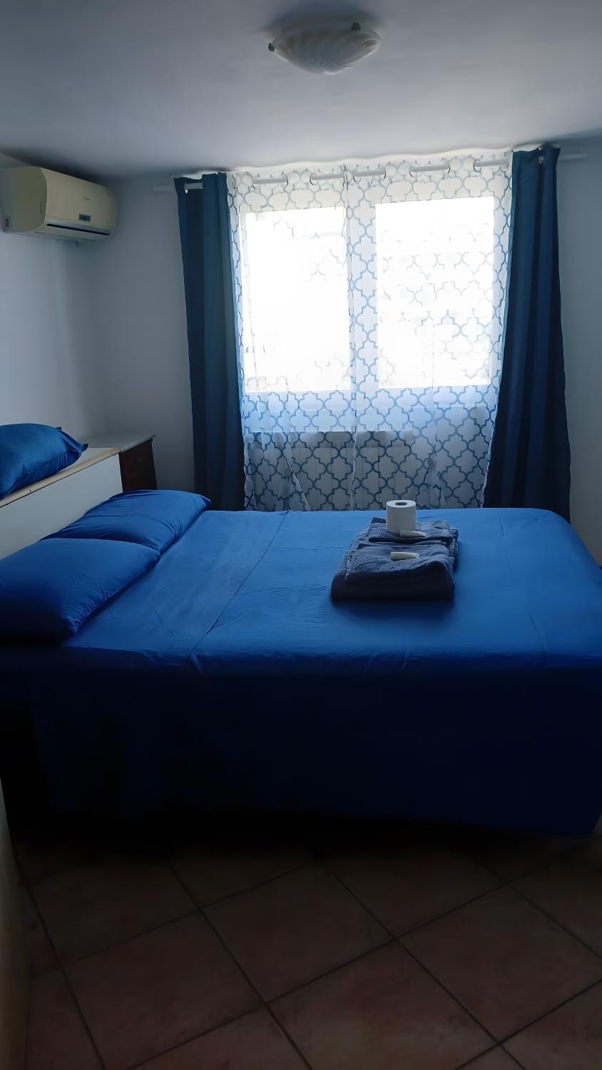 Property building, Living room, Bedroom