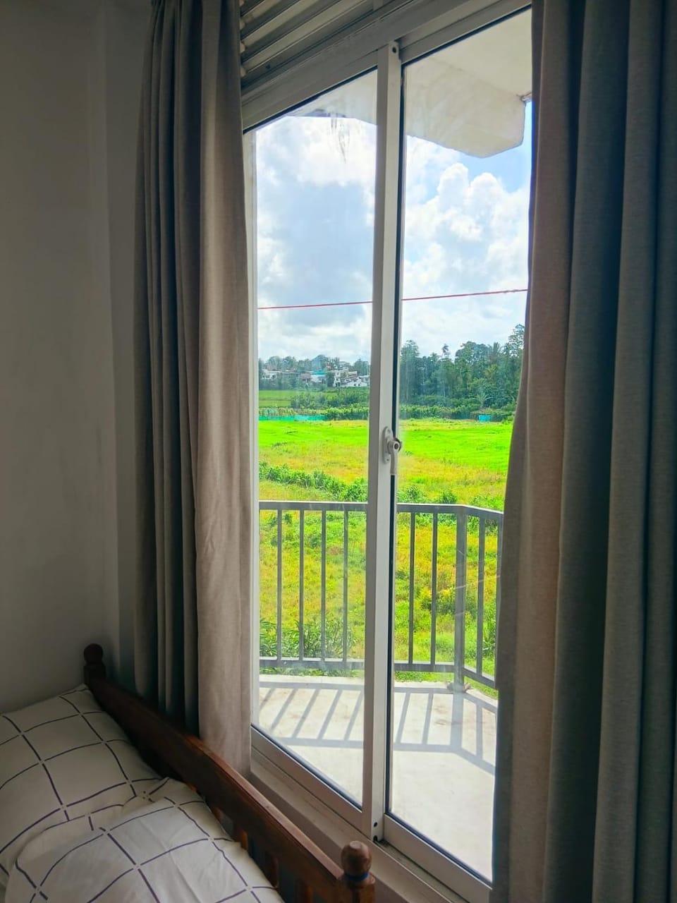 Paddy Field Home Only for Girls with Sharing Bathroom Vacation rental in Western Province