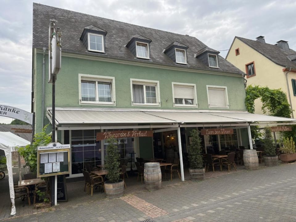Gutsweinschänke&Pension Müllers Bed and Breakfast in Rhineland-Palatinate
