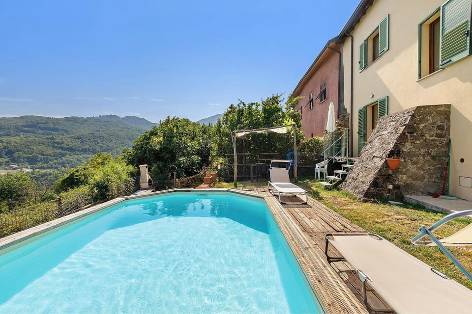 Da Dani Casa Vacanza House in Province of Massa and Carrara