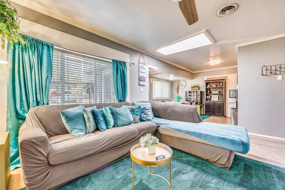 Gateway to East Bay! Inviting Apartment Apartment in Concord