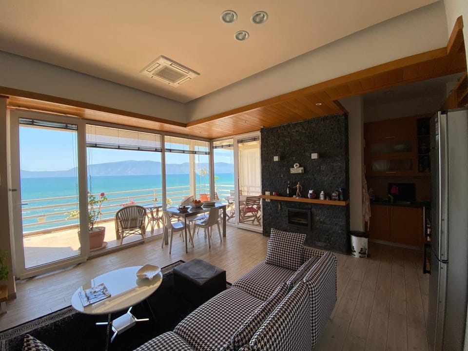 TV and multimedia, Sea view