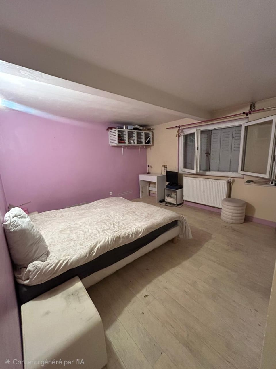 Spacious house with garden, parking, and relaxation area House in Givors