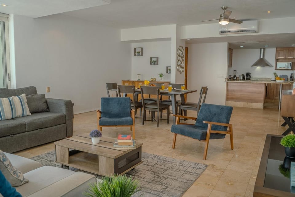 NITTA 103 Spacious & Bright - Steps to the Beach House in Nuevo Vallarta