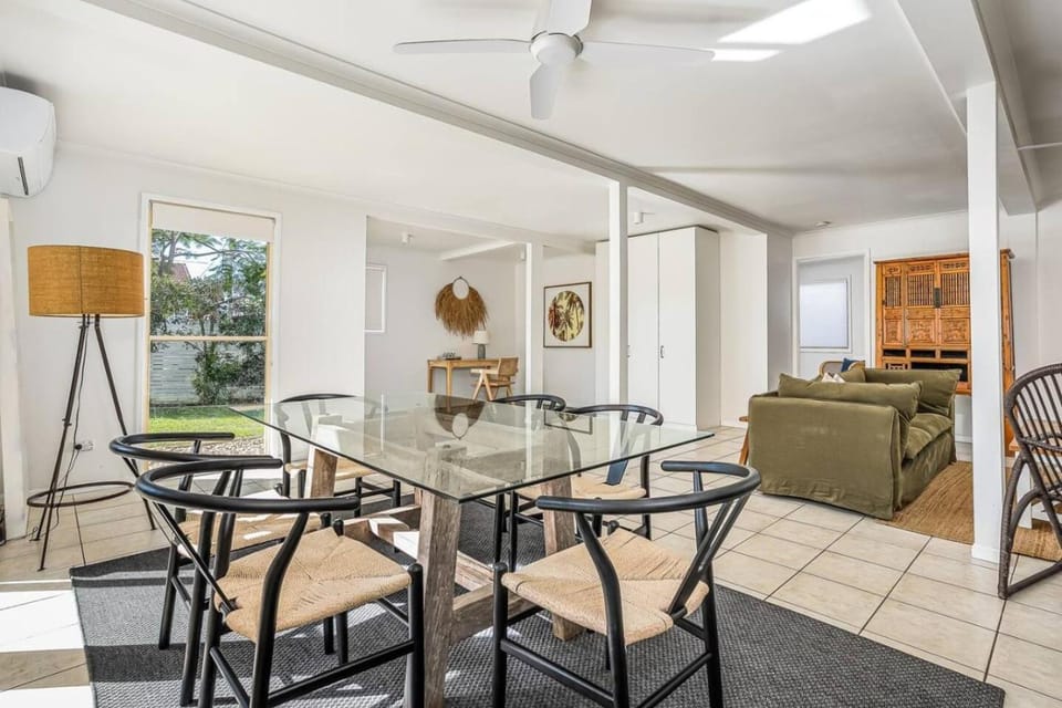 The Palms Apartment in Margate