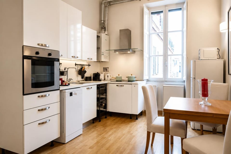 Plinio's Home Apartment in Rome