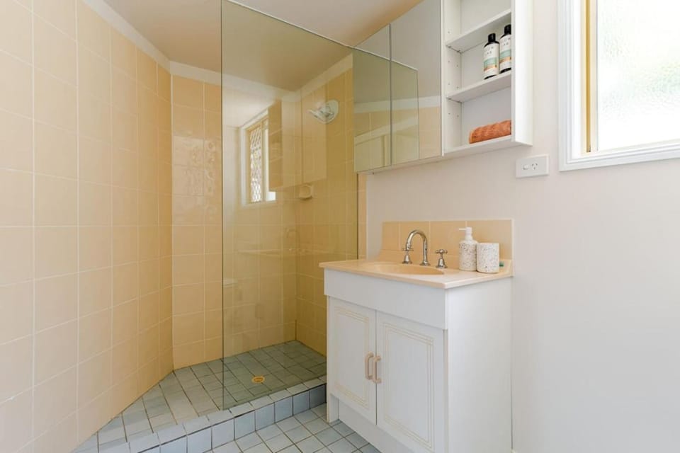 Margate Beach Studio 3 Apartment in Margate