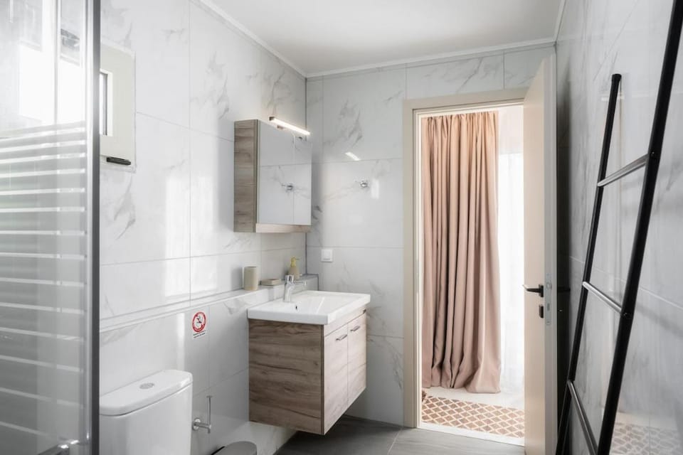 Celine Spacious Duplex Apt in the heart of Agia Galini Apartment in Crete Region
