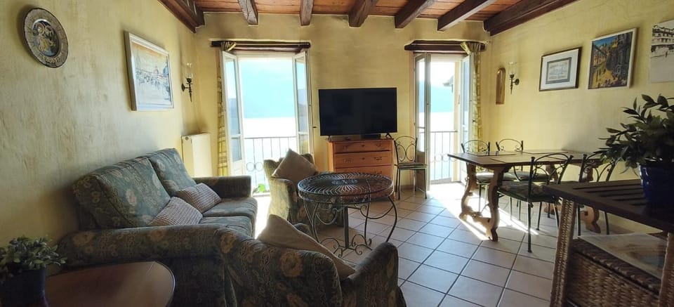 Casa Porto Vecchio Apartment in Cannobio