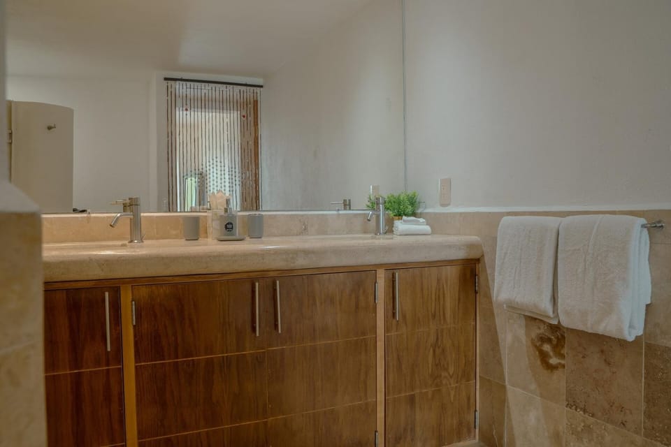 NITTA 203 Bright & Beautiful Beach Apartment House in Nuevo Vallarta