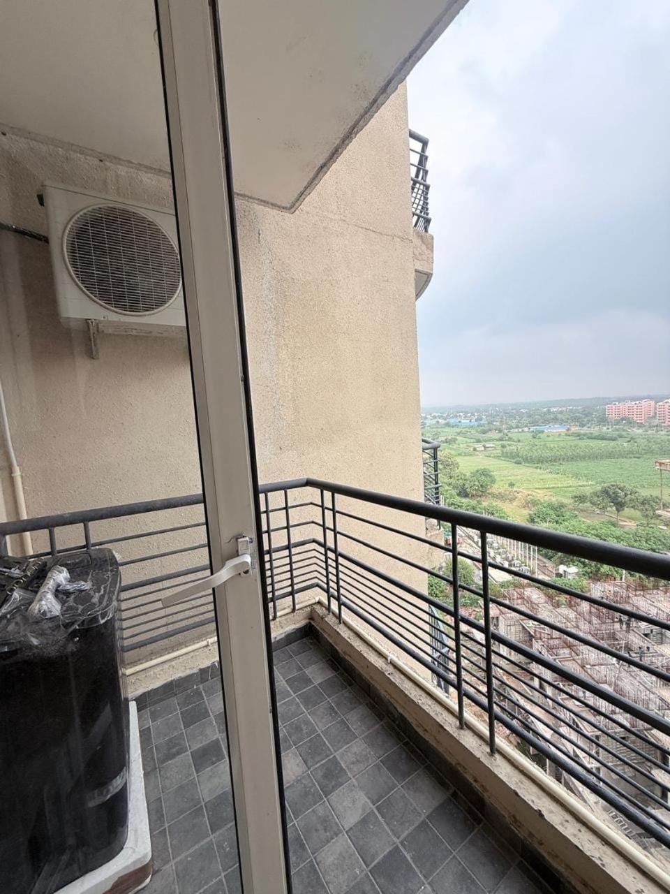 3 Bhk Entire Flat in chandigarh- Cozy and Modern Apartment in Punjab, India