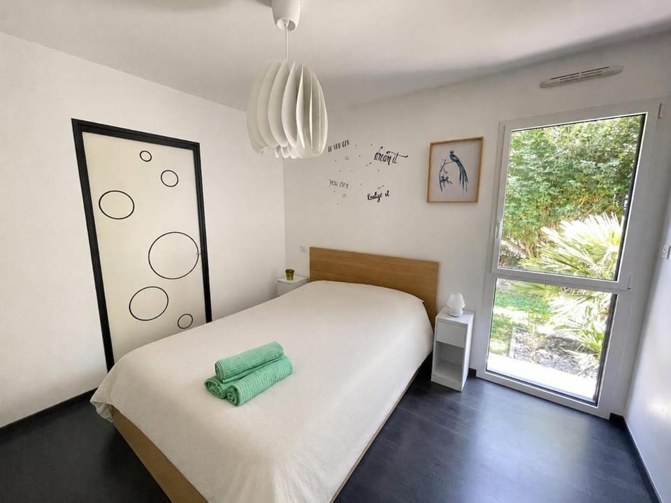 Cocon lumineux au Conquet, jardin et mer à 2 min Apartment in Plougonvelin