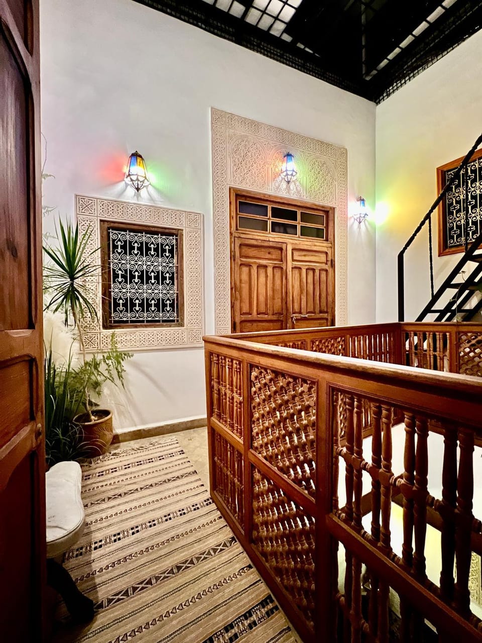 Property building, Decorative detail