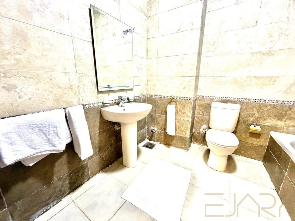 Coral Hills 5BR Family Villa Apartment in Egypt