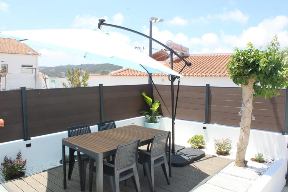 Patio, Dining area