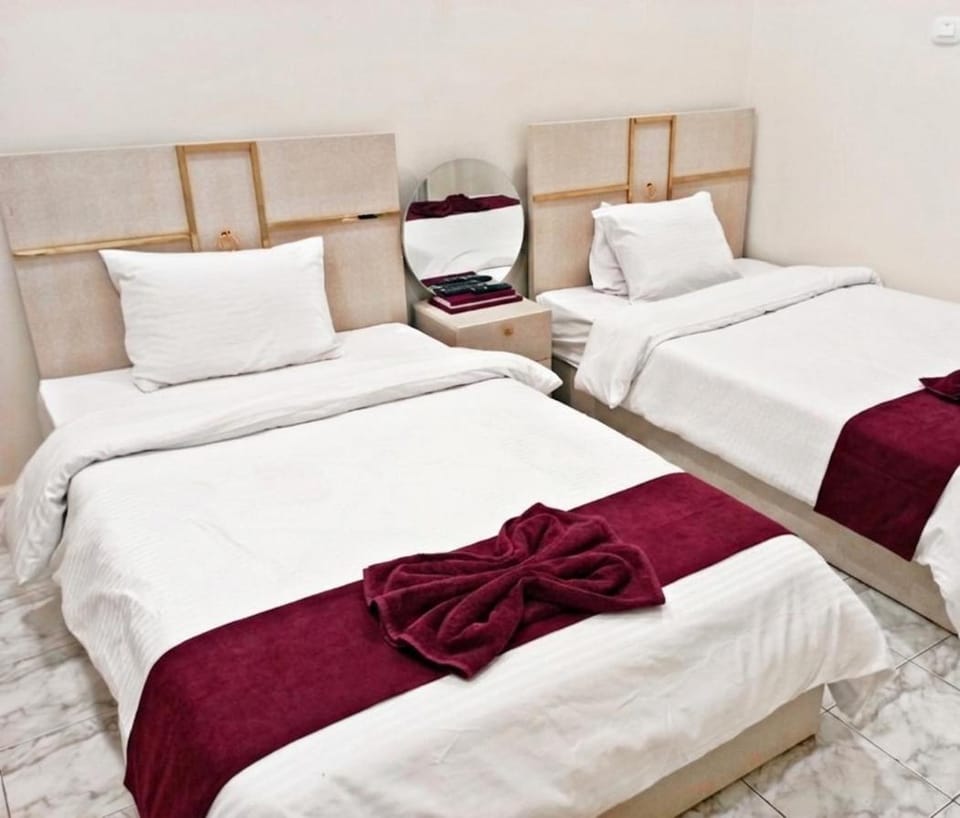 crown mazlom Hotel in Cairo