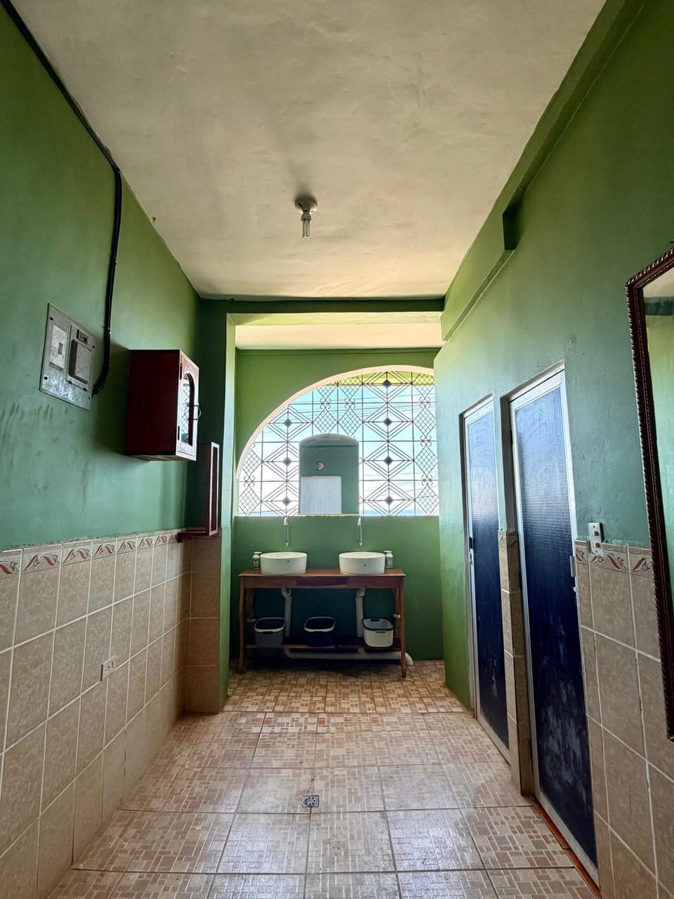 Habitación privada con baño compartido y AC Bed and Breakfast in La Libertad Department, El Salvador