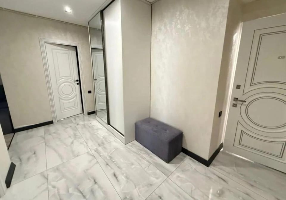 Living room, Photo of the whole room