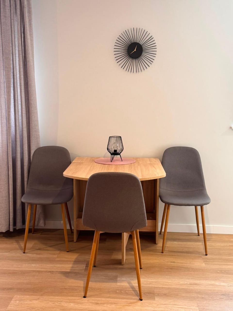 Boutique Premium Studio - 2min to Market Square Apartment in Lower Silesian Voivodeship