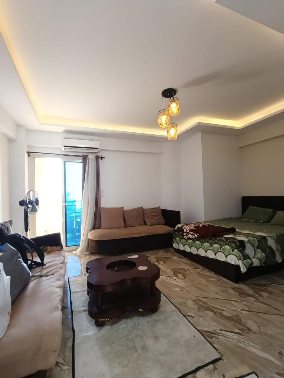 Bed, Living room, Bedroom