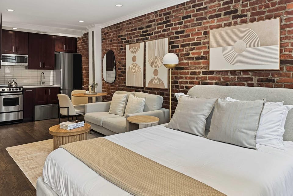 The Pewter Flat II Vibe 8834 Apartment in East Village