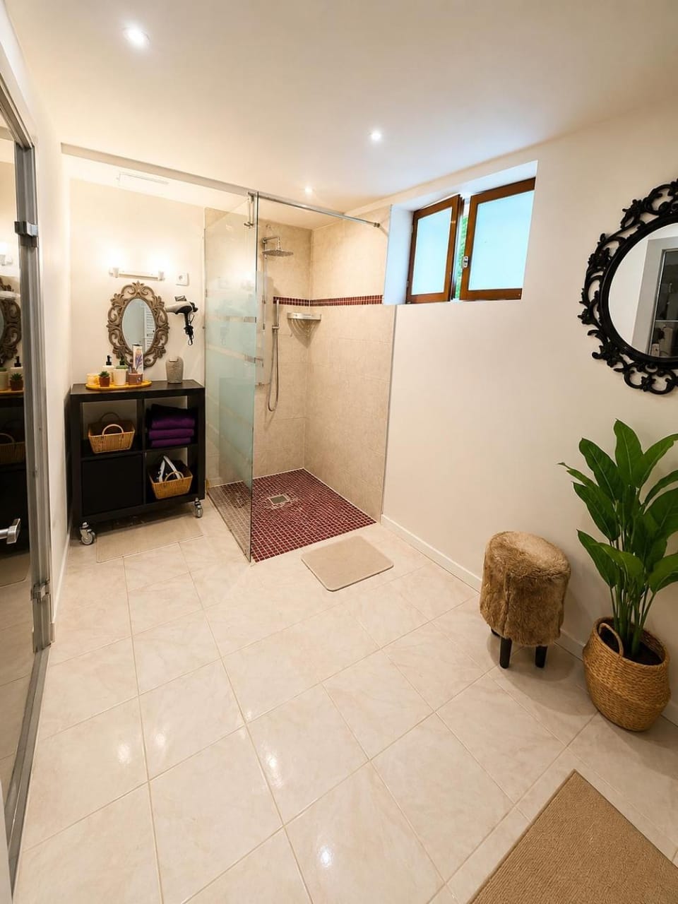 Shower, Bathroom