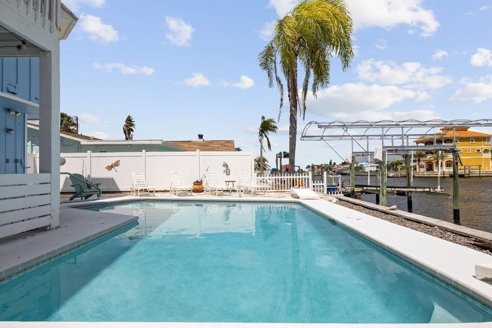 Gulfview Getaway on Hernando Beach House in Hernando Beach