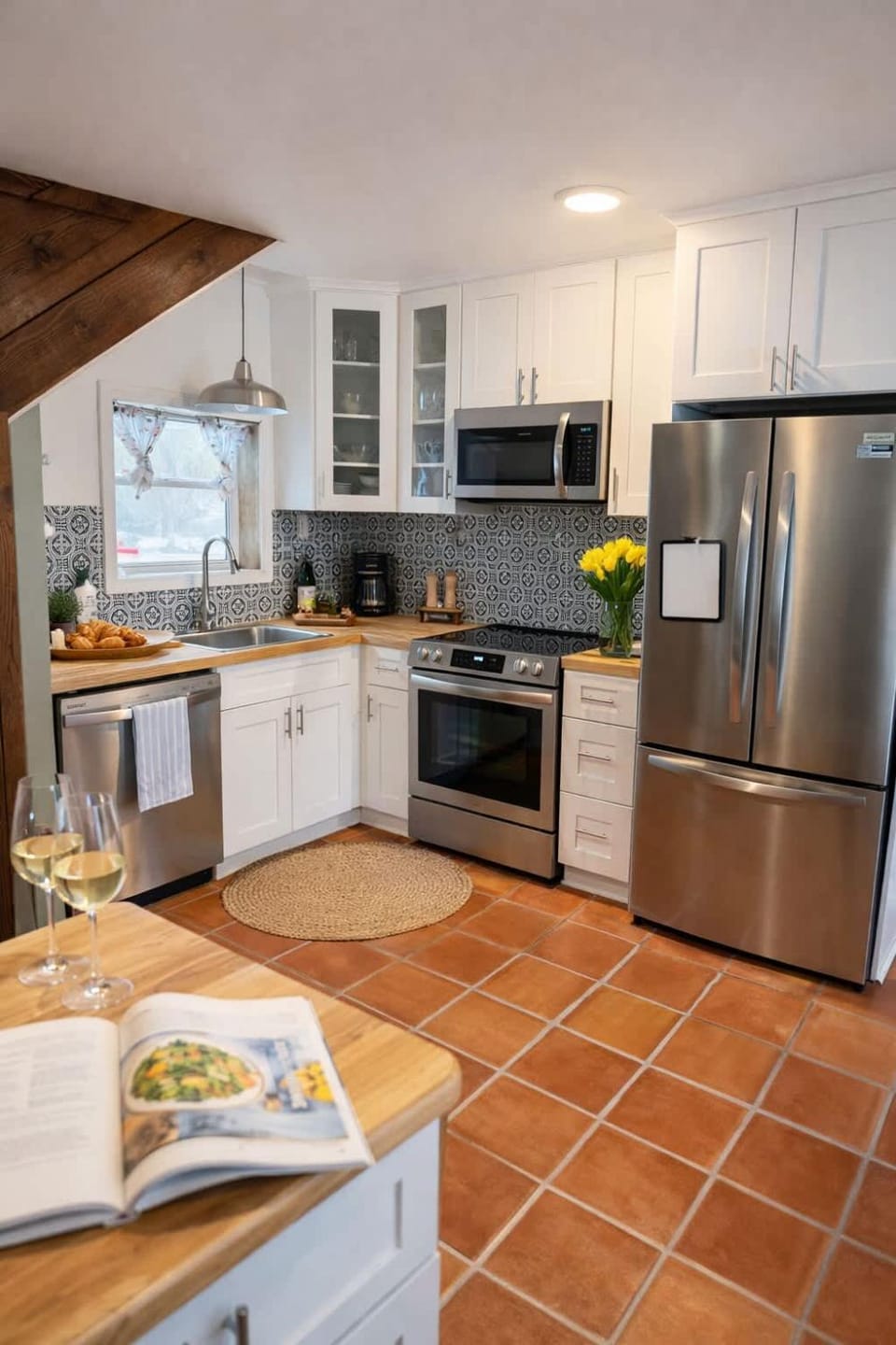 Charming Historic House 1 Mile from Norris Lake House in Norris Lake