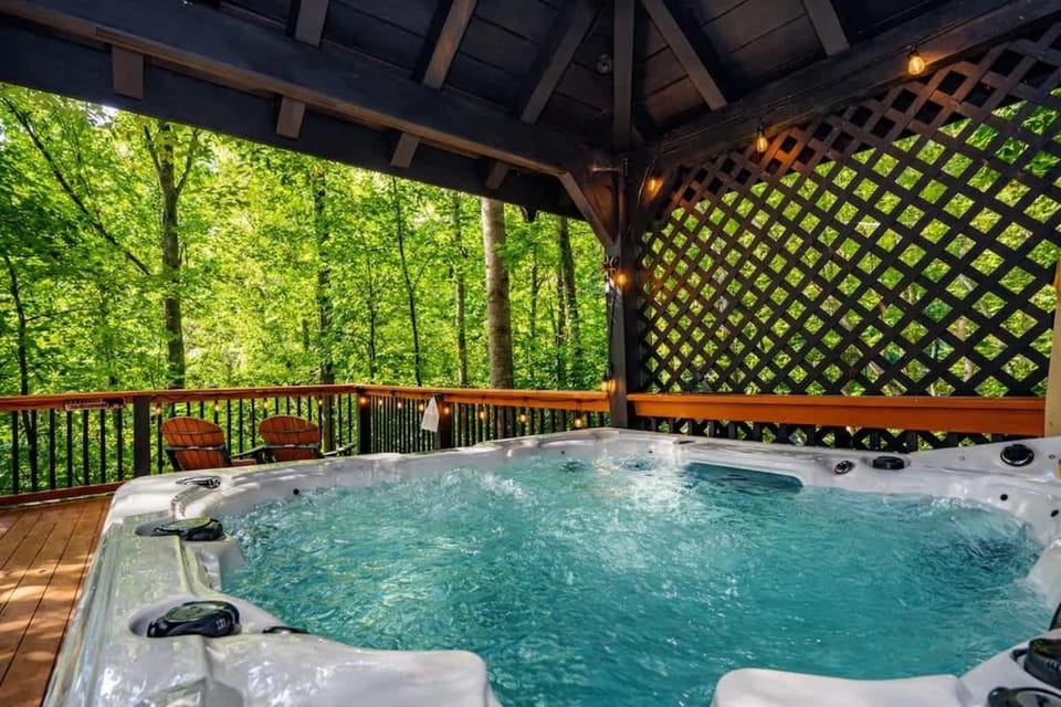 Gatlinburg Cabin with Hot Tub & Mountain Views Cabin in Chalet Village