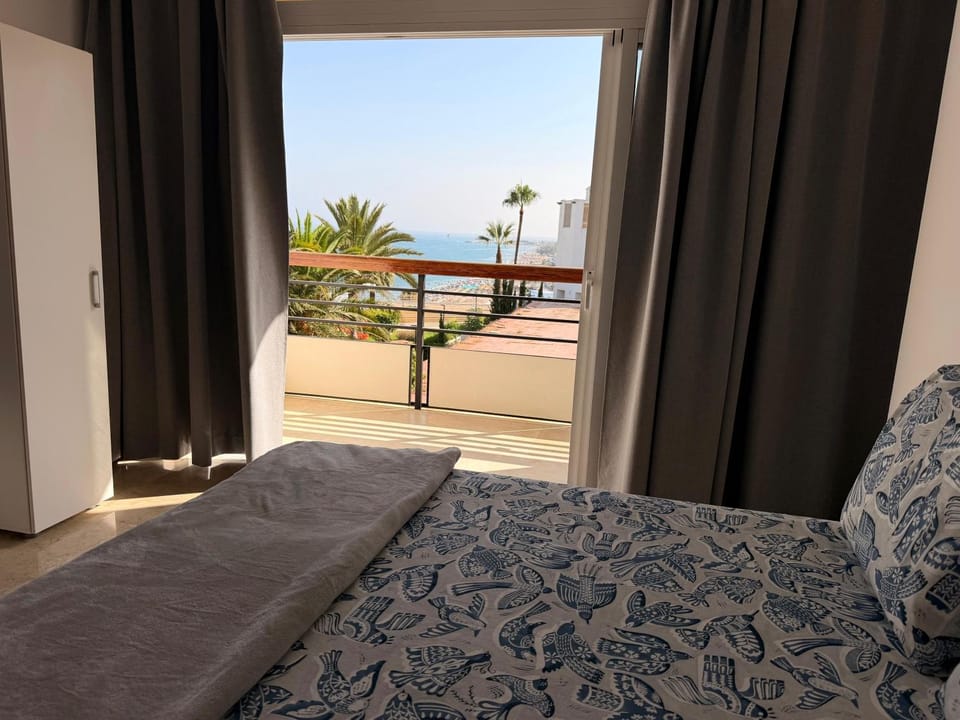 Bed, Day, View (from property/room), Balcony/Terrace, Sea view