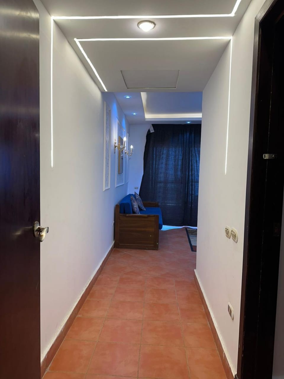 Living room, Photo of the whole room, Seating area