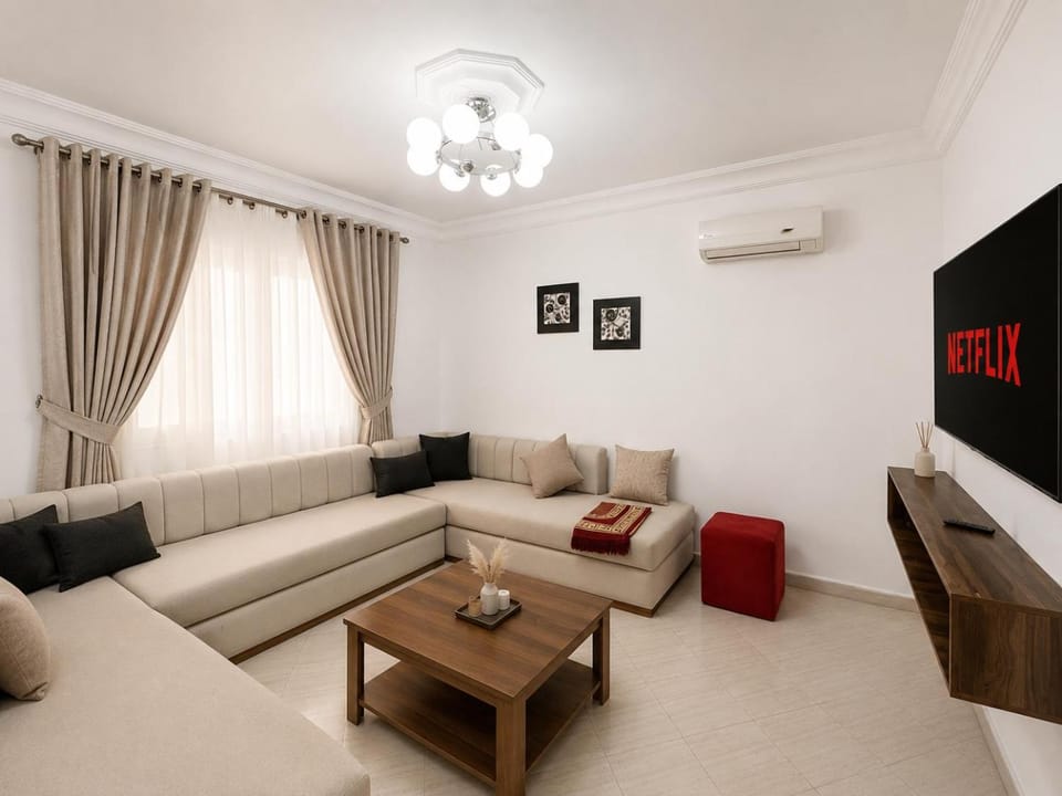 Pro Club Appartements - 2&3BR - Wifi - 2min Beach Away Apartment in Tangier