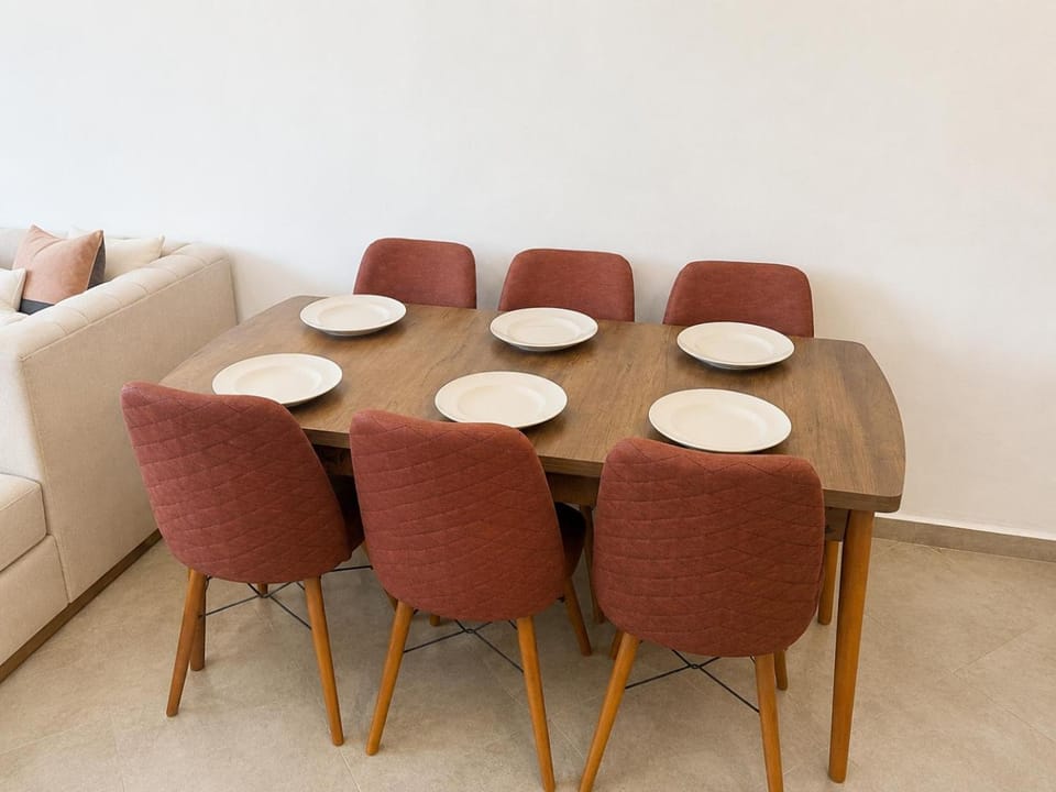 Beach & Cornich View Radi Appart - Piscine & Wifi & Parking Apartment in Tangier