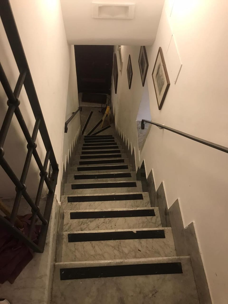 Guide Tour Apartments Apartment in Naples
