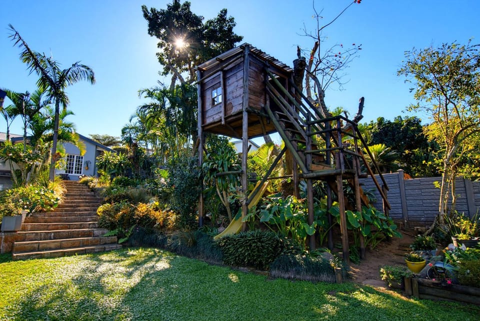 Salt Rock Cottage with Pool - Family Friendly Apartment in Dolphin Coast