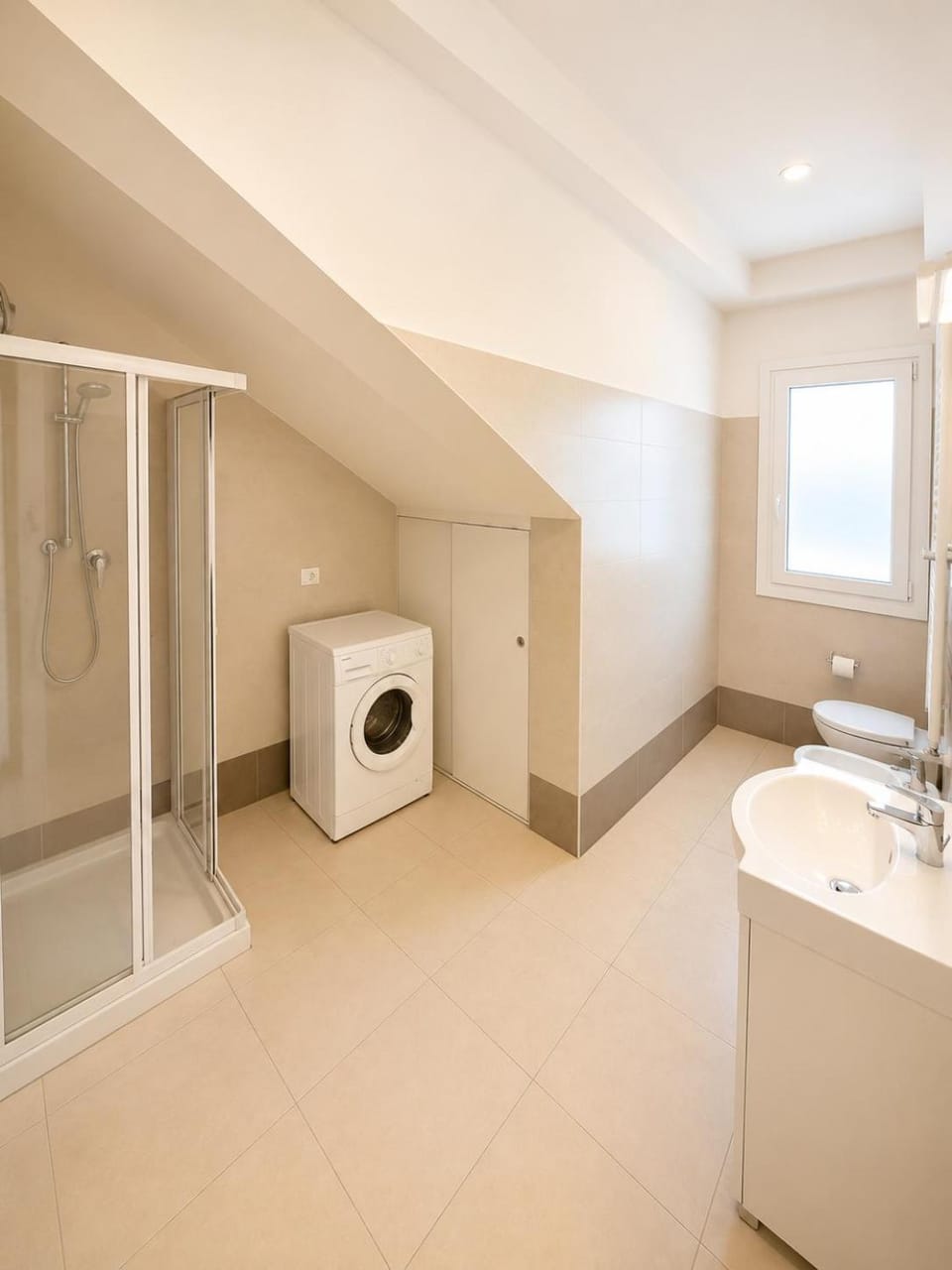Shower, Toilet, Bathroom, bidet, washing machine