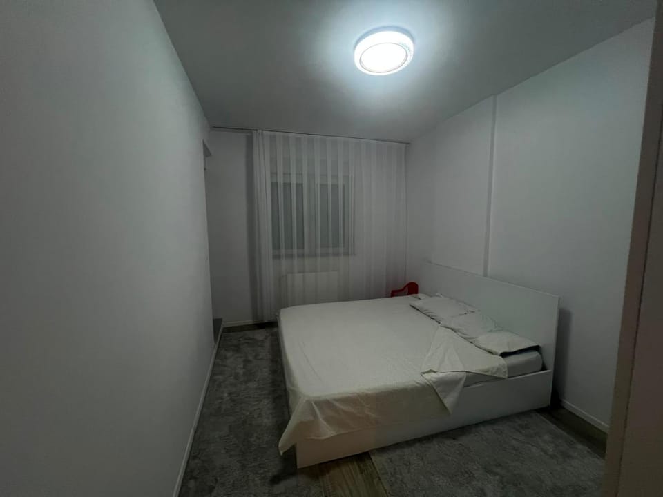 Prishtina Gate Apartment - Emshir Free Parking Apartment in Europe