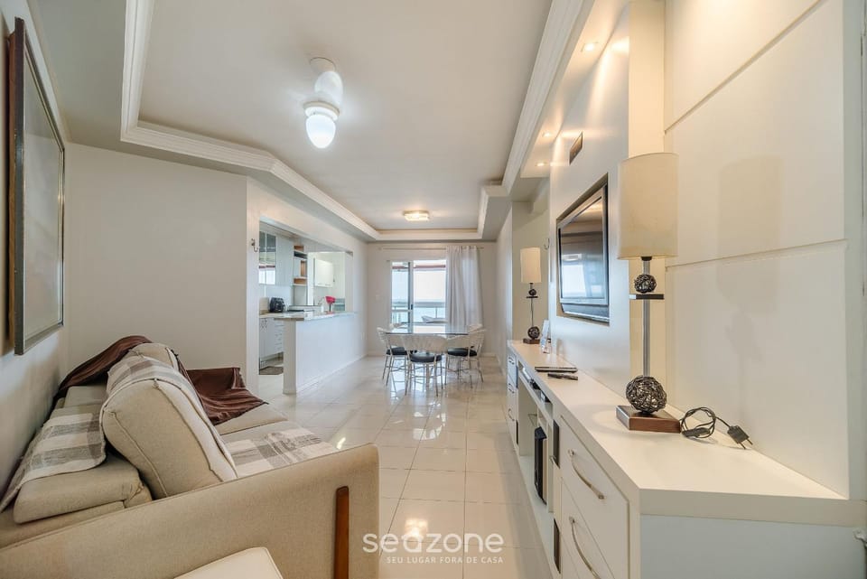 TV and multimedia, Living room, Dining area
