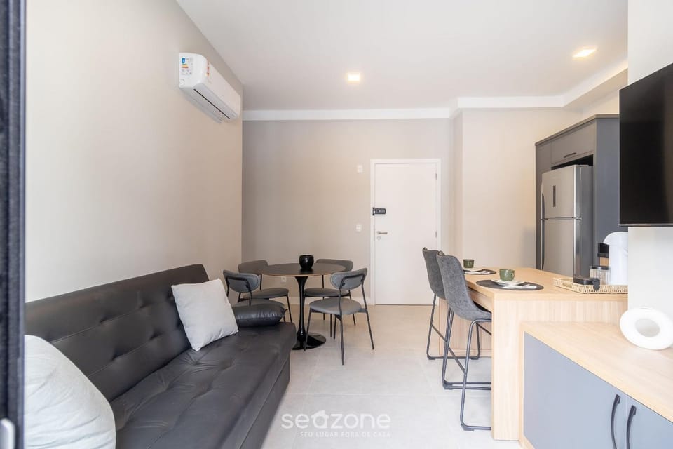 TV and multimedia, Living room, Dining area
