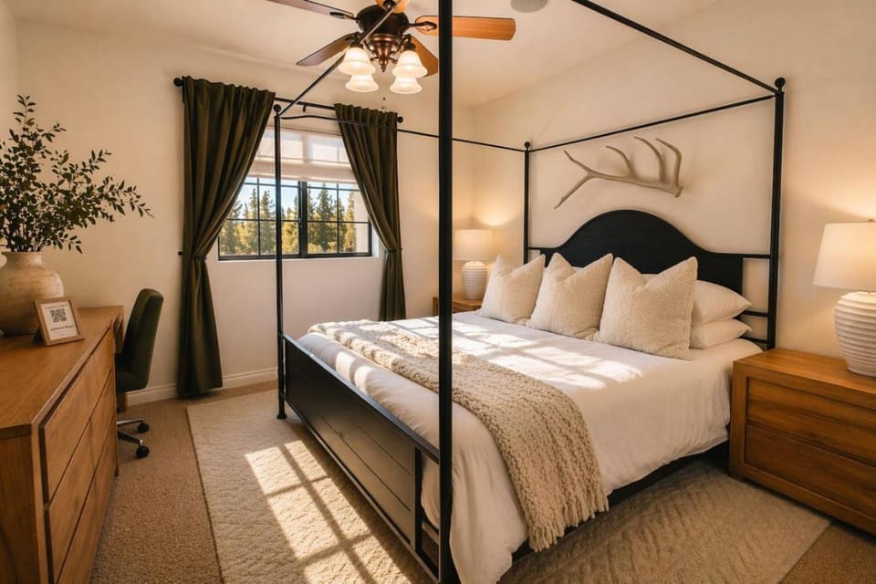 Mountain Retreat Private En-Suites Fireplaces House in Pinetop-Lakeside